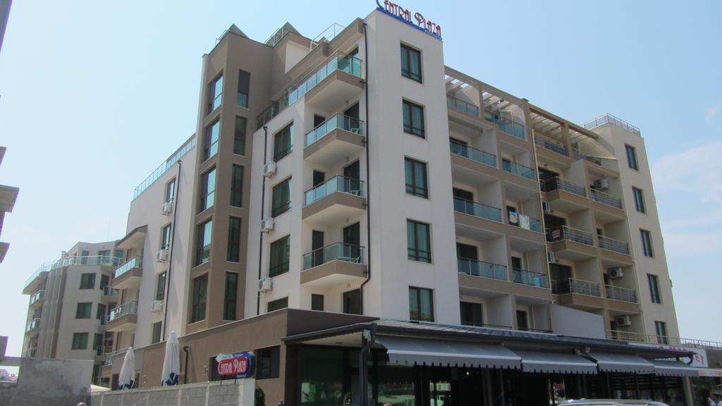 Central Plaza Pomorie Bilik gambar